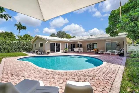 14530 Sabal Dr, Miami Lakes, FL 33014 photo 29