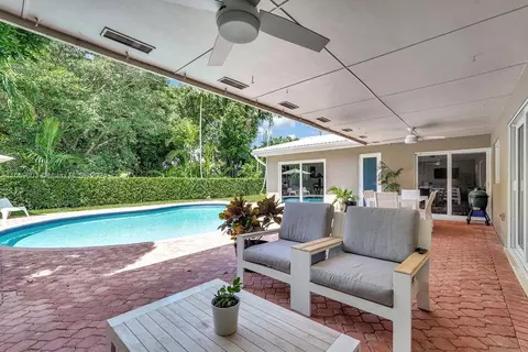 14530 Sabal Dr, Miami Lakes, FL 33014 photo 28
