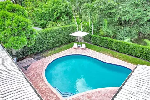 14530 Sabal Dr, Miami Lakes, FL 33014 photo 33