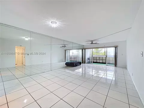 3301 Spanish Moss Ter #210, Lauderhill, FL 33319