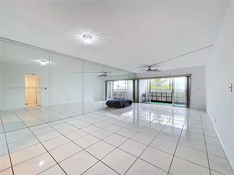 3301 Spanish Moss Ter #210, Lauderhill, FL 33319