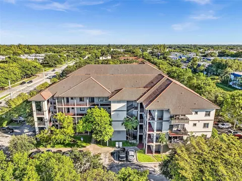 2801 Riverside Dr #201-S, Coral Springs, FL 33065