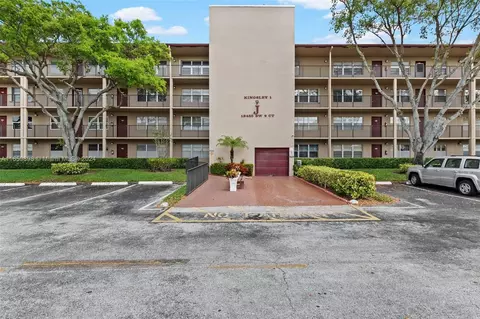13455 SW 9th Ct #301J, Pembroke Pines, FL 33027