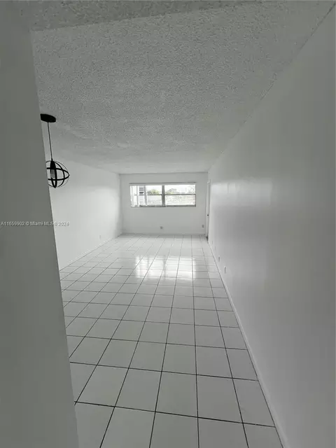 220 SW 9th Ave #411, Hallandale Beach, FL 33009