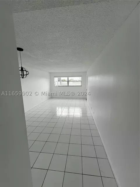 220 SW 9th Ave #411, Hallandale Beach, FL 33009