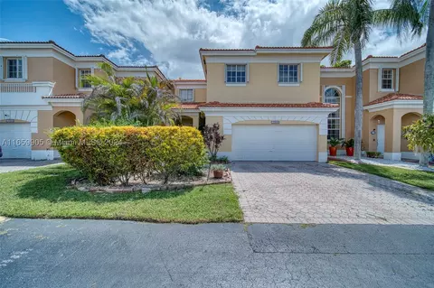16368 SW 103rd Ter #16368, Miami, FL 33196
