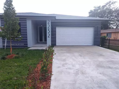 2232 NW 61st, Miami, FL 33142