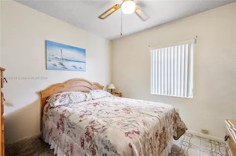 665 E 8th Ct, Hialeah, FL 33010 photo 11