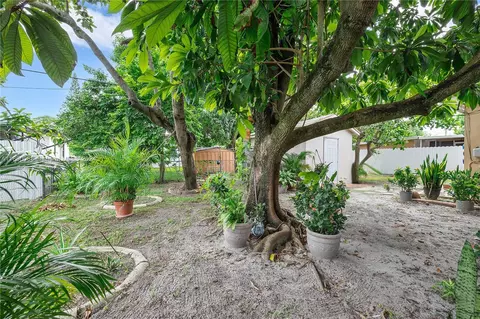 665 E 8th Ct, Hialeah, FL 33010 photo 18