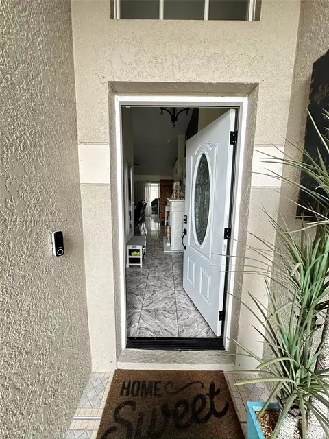 Entry Way - 5421 Watson Rd, Riverview, FL 33578 photo 1 of 7