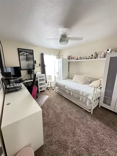 Bedroom - 5421 Watson Rd, Riverview, FL 33578 photo 4 of 12