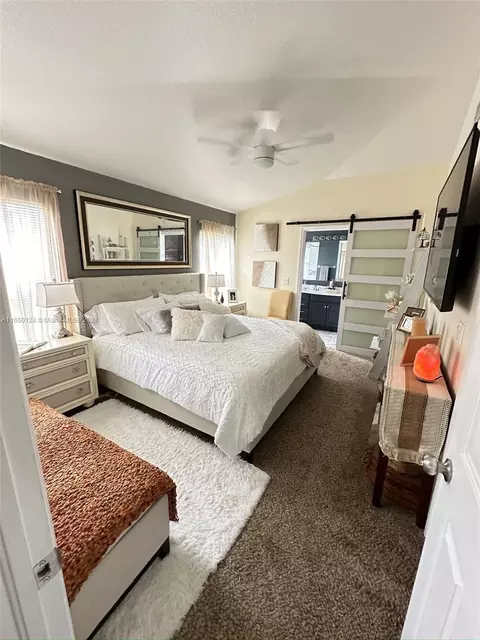Bedroom - 5421 Watson Rd, Riverview, FL 33578 photo 6 of 12
