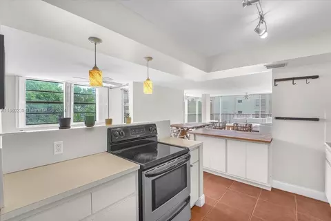 Undisclosed, Key Biscayne, FL 33149 photo 19