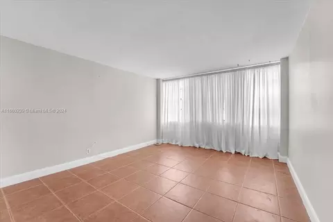 Undisclosed, Key Biscayne, FL 33149 photo 16