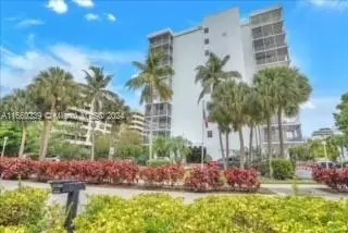Undisclosed, Key Biscayne, FL 33149 photo 23