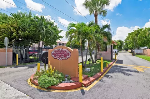 2194 W 60th St #22202, Hialeah, FL 33016