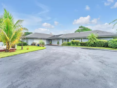 1751 SW 136th Ave, Davie, FL 33325
