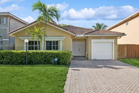 13348 SW 136th Ter, Miami, FL 33186