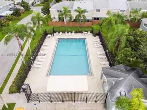 4992 SW 123rd Ter #4992, Cooper City, FL 33330