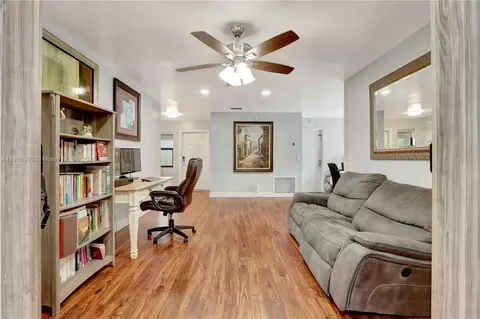9224 Affirmed Ln, Boca Raton, FL 33496 photo 4