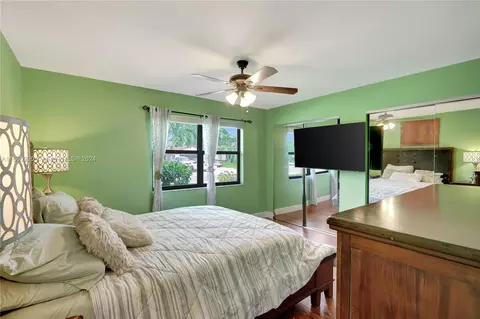 9224 Affirmed Ln, Boca Raton, FL 33496 photo 12