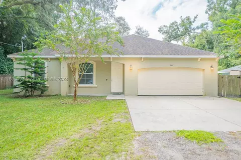 1452 W New York Ave, Orange City, FL 32763