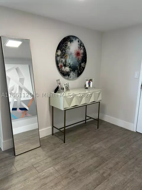 1121 Crandon Blvd #E707, Key Biscayne, FL 33149