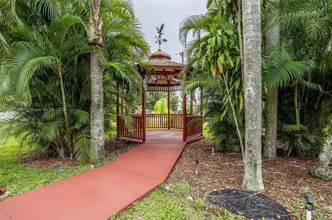 1389 Ivan Blvd, Labelle, FL 33935 photo 34