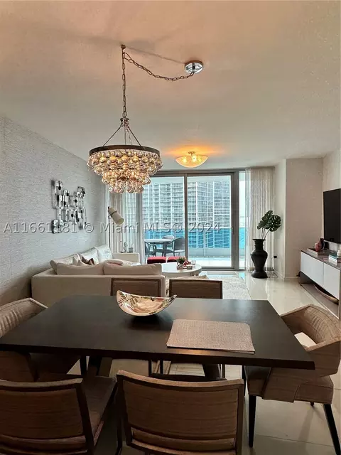 200 Biscayne Boulevard Way #4206, Miami, FL 33131
