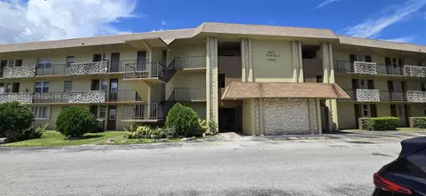 5335 NW 10th Ct #105, Plantation, FL 33313