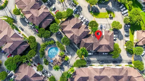 8874 W Flagler St #102, Miami, FL 33174