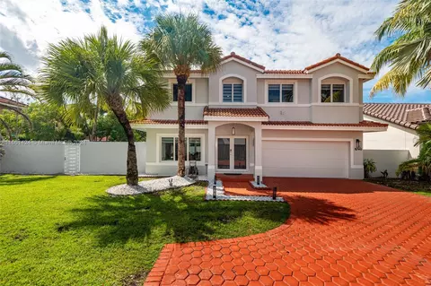 8740 NW 189th Ter, Hialeah, FL 33018