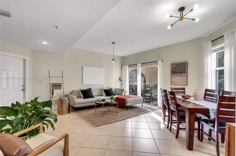 11605 NW 89th St #220, Doral, FL 33178