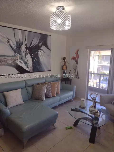 4137 NW 88th Ave #204, Coral Springs, FL 33065