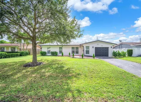 4129 NW 79th Ave, Coral Springs, FL 33065