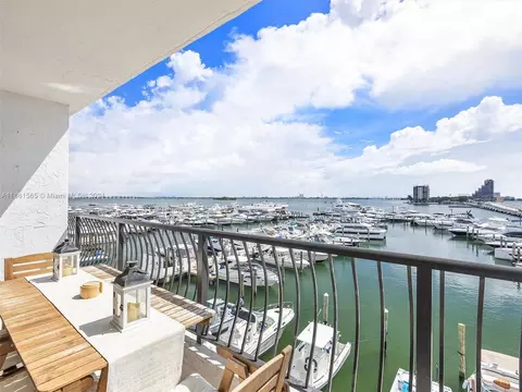 555 NE 15th St #408, Miami, FL 33132