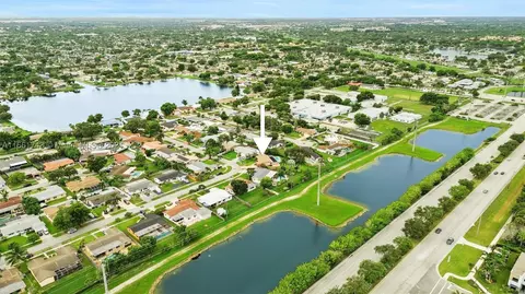 2260 NW 87th Ave, Pembroke Pines, FL 33024