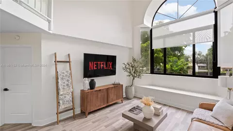 15485 N Miami Lakeway N #207-2, Miami Lakes, FL 33014