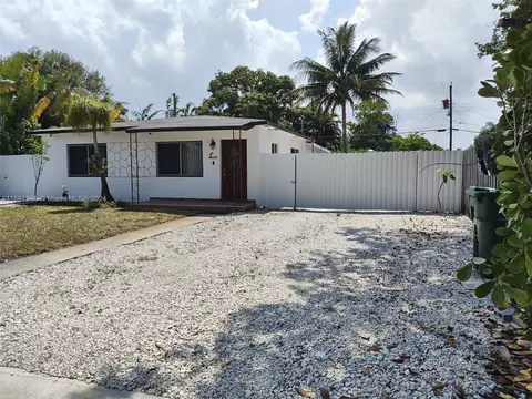 1329 SW 23rd Ave, Fort Lauderdale, FL 33312