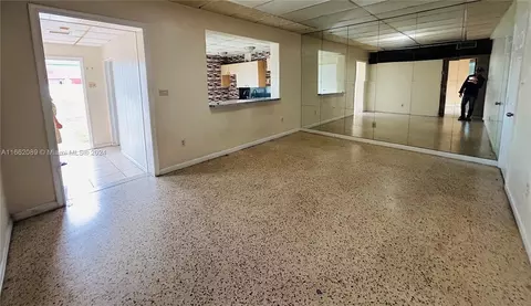 491 E 39th St, Hialeah, FL 33013 photo 16
