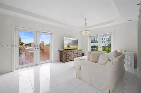 1400 Salzedo St #405, Coral Gables, FL 33134