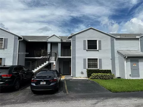 1300 S Franklin Ave #1300D, Homestead, FL 33034