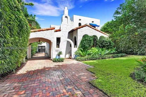 3701 Toledo St, Coral Gables, FL 33134