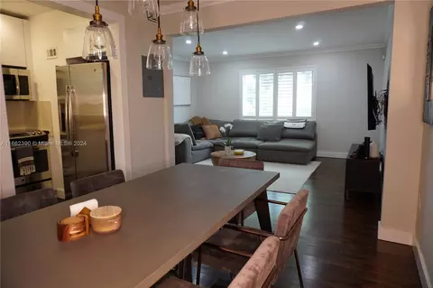 7865 SW 57th Ave #46B, South Miami, FL 33143