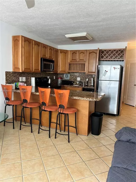 1936 S Ocean Dr #6B, Hallandale Beach, FL 33009
