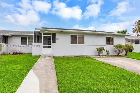 20514 SW 92nd Ct, Cutler Bay, FL 33189