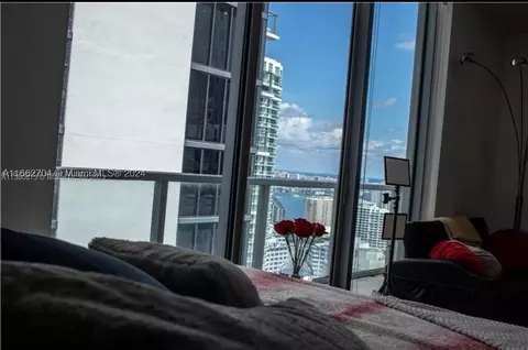 1050 Brickell Ave #3322, Miami, FL 33131