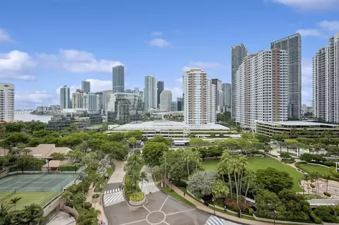 540 Brickell Key Dr #1413, Miami, FL 33131