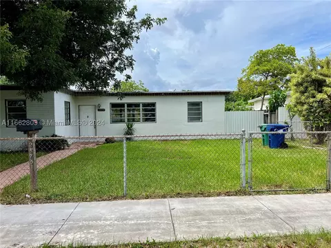 2870 SW 76th Ave, Miami, FL 33155