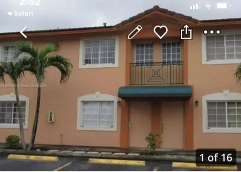 8406 NW 103rd St #103L, Hialeah Gardens, FL 33016
